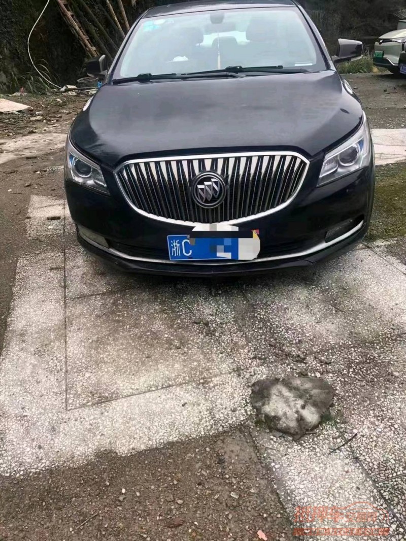 嘉兴15年别克君越1