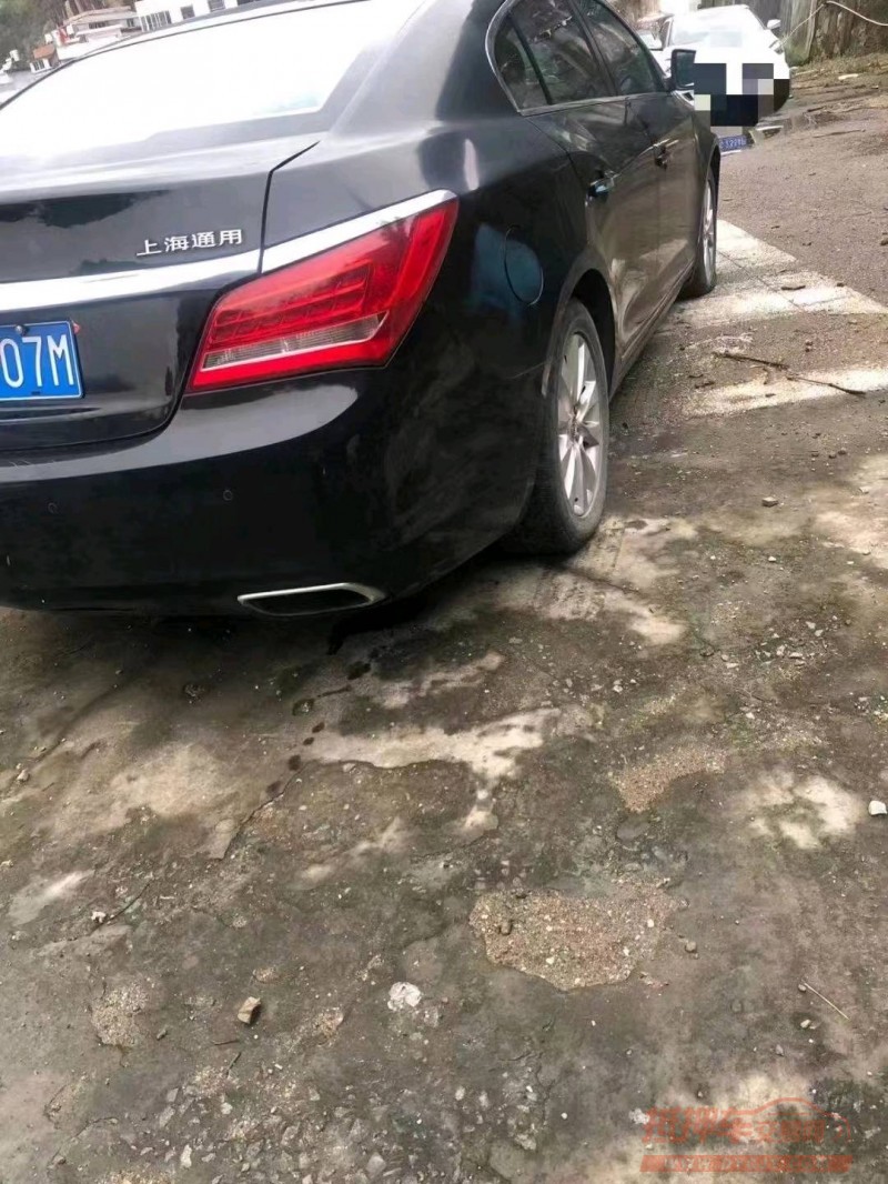 嘉兴15年别克君越5