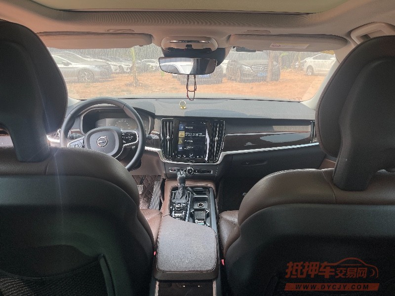 广州17年沃尔沃S906