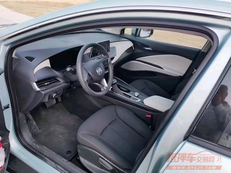 枣庄23年别克微蓝4