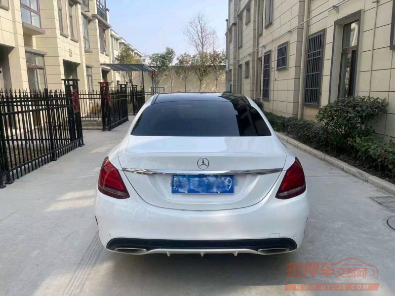 徐州17年奔驰C1