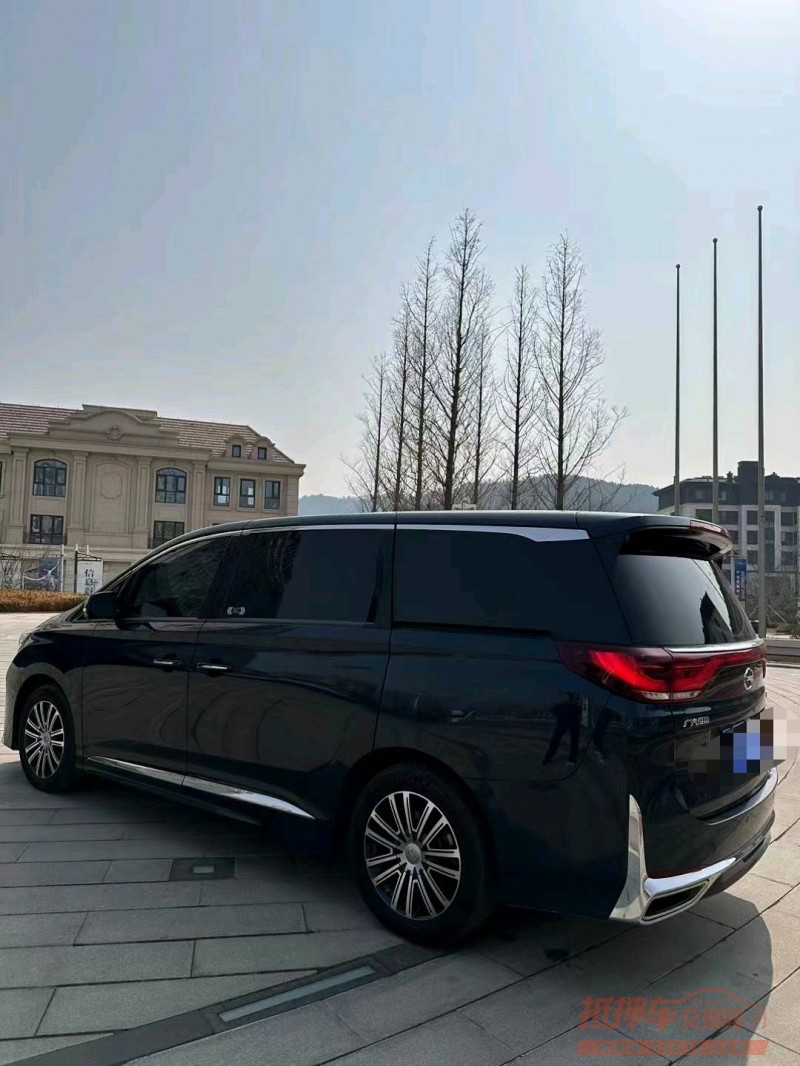 青岛21年传祺M82