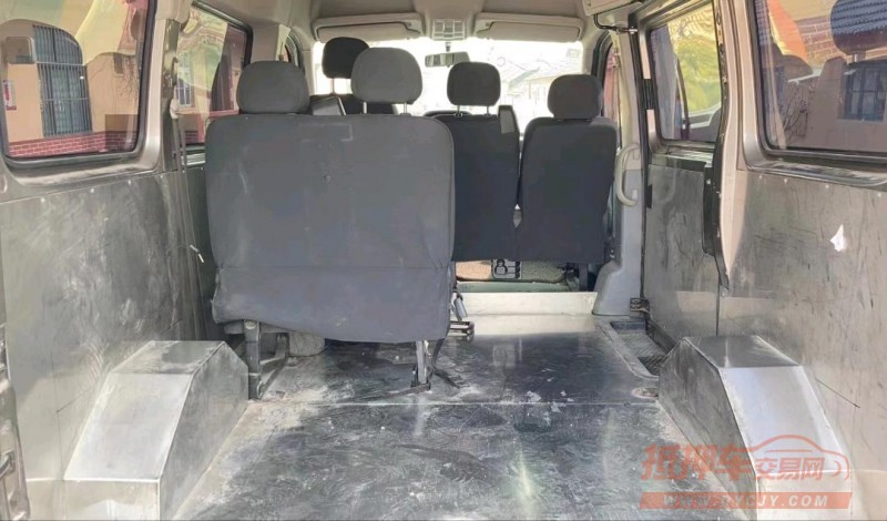 济南18年大通V806