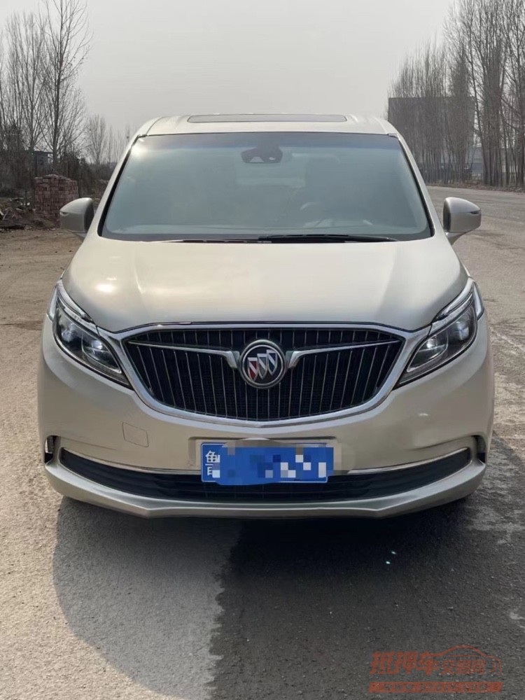 济宁17年别克GL81