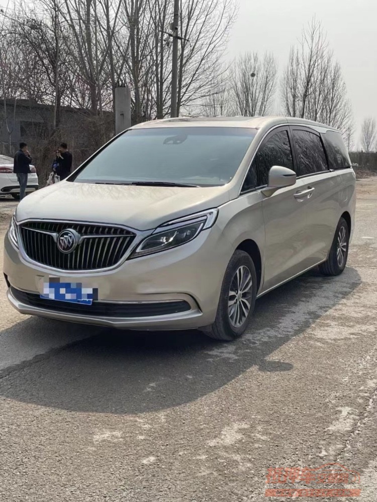 济宁17年别克GL82