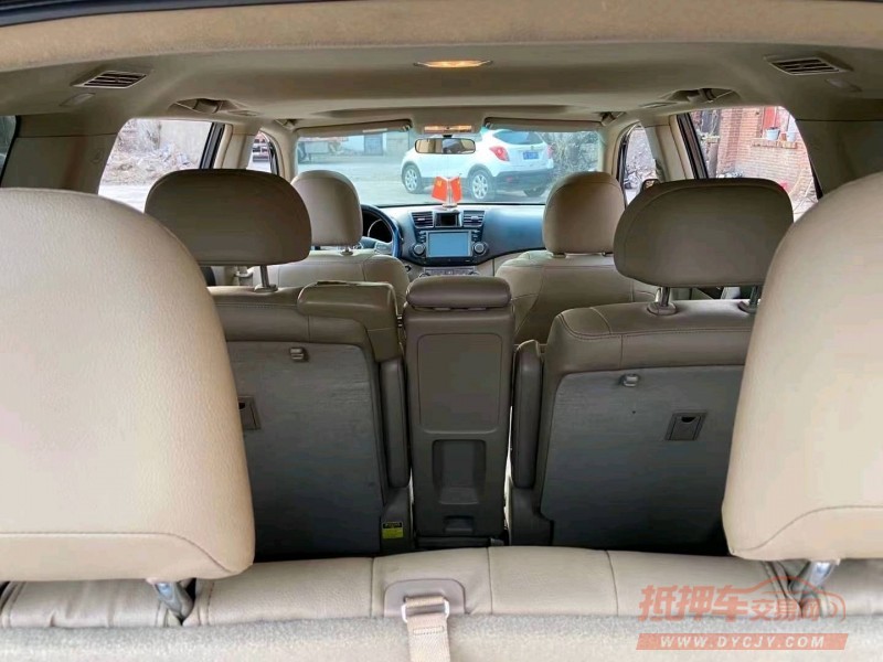 济南12年丰田汉兰达8