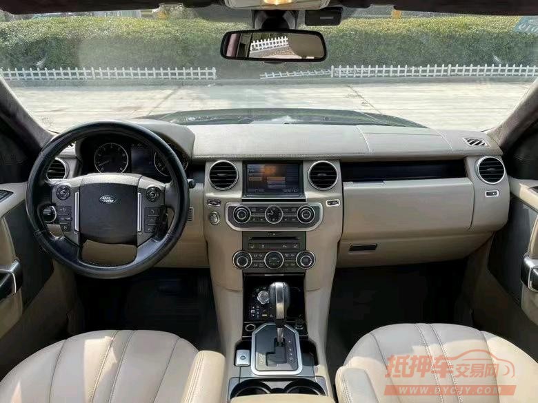 盐城11年路虎发现5