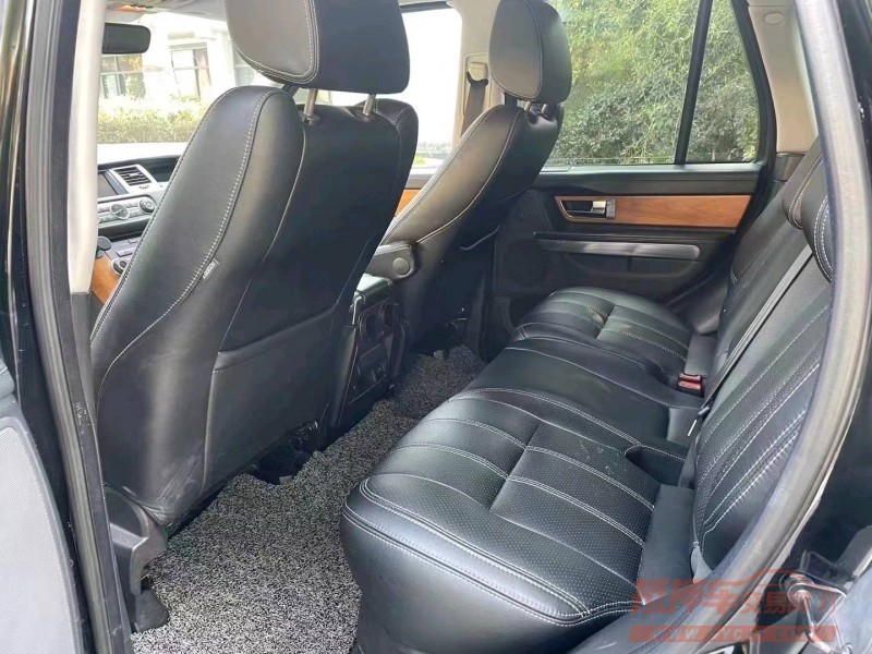 嘉兴13年路虎揽胜运动9