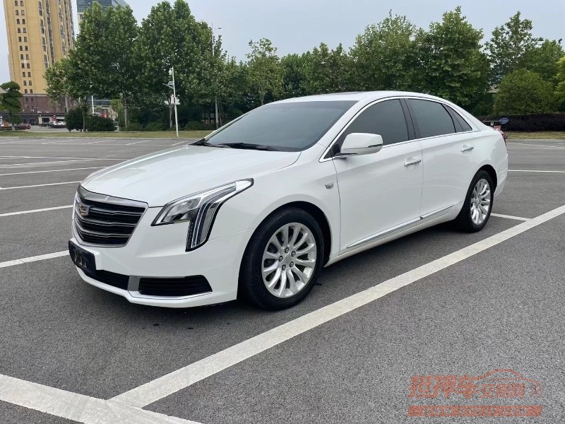 宜昌19年凯迪拉克XTS8