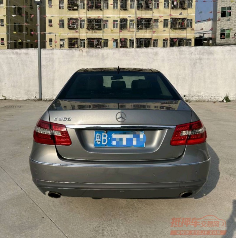 广州11年奔驰E9