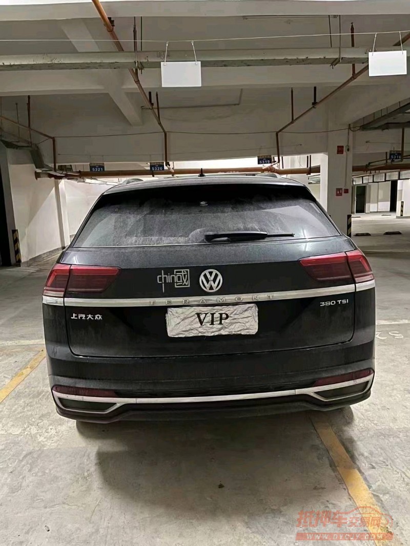 济南22年大众途昂9