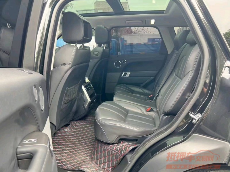 广州17年路虎揽胜运动7