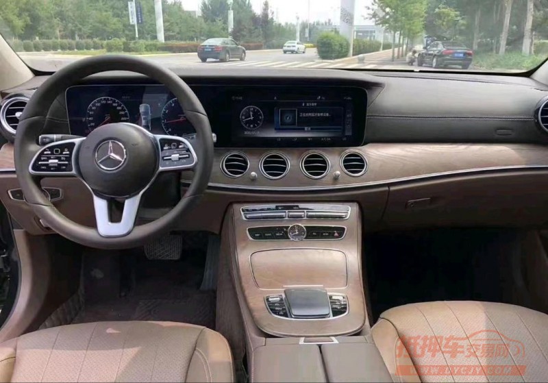 广州19年奔驰E5