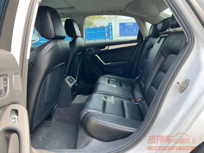 广州16年奥迪A4L4