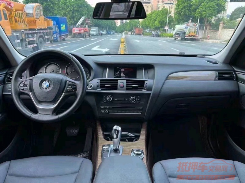 广州14年宝马X34