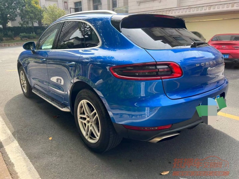 广州16年保时捷Macan7