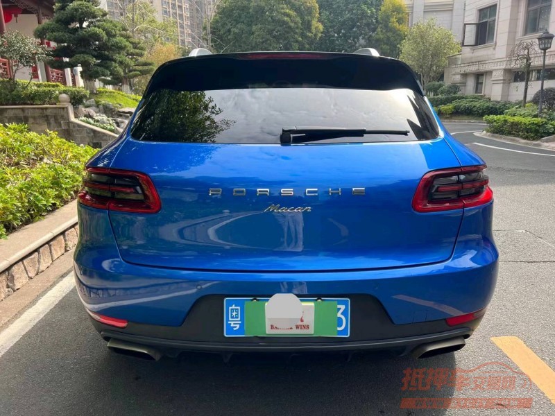 广州16年保时捷Macan9