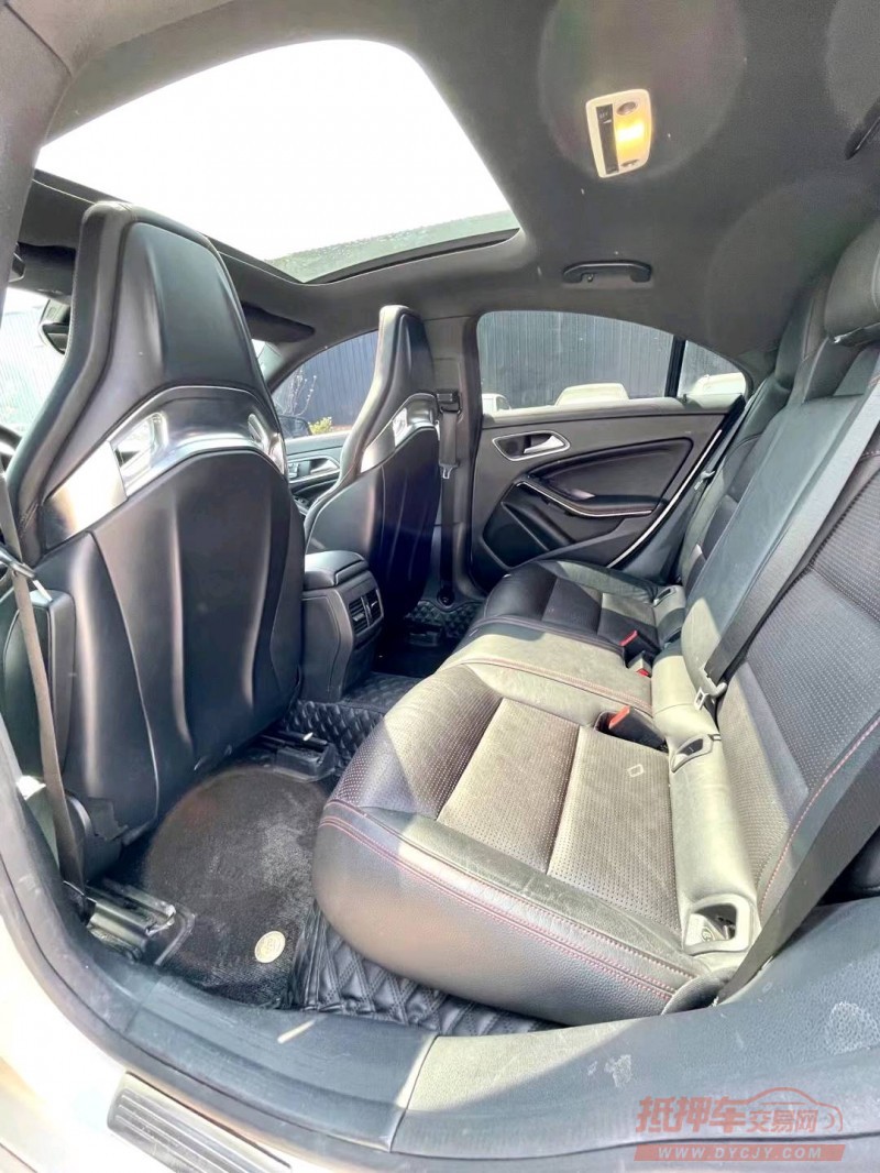 临沂17年奔驰CLA7