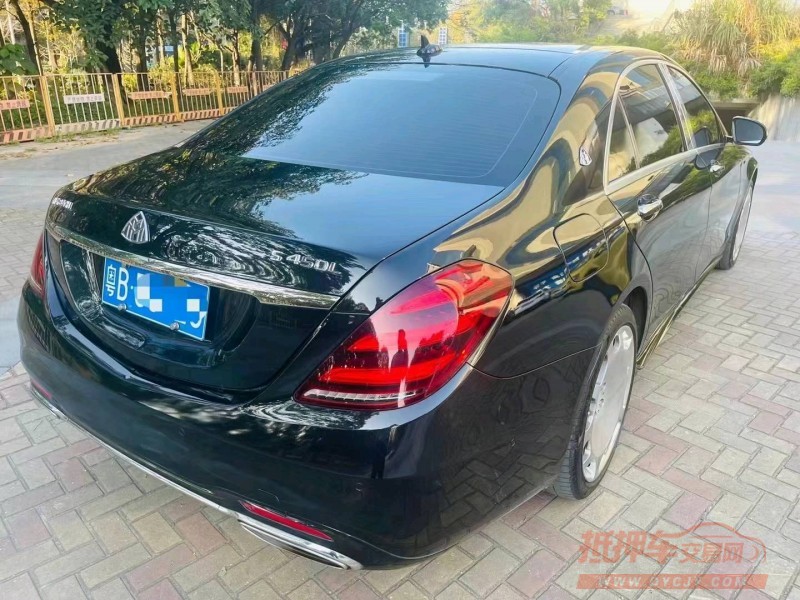 广州18年奔驰S9