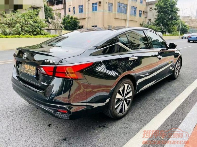 东莞21年日产天籁7