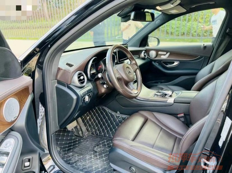 东莞19年奔驰GLC4