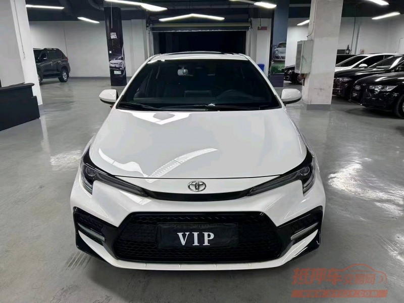 保山22年丰田雷凌1