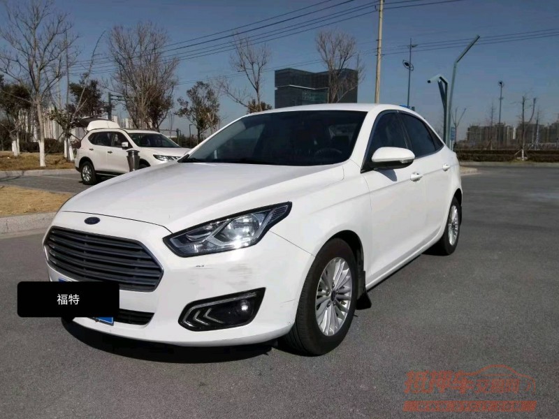 常州17年福特福睿斯5