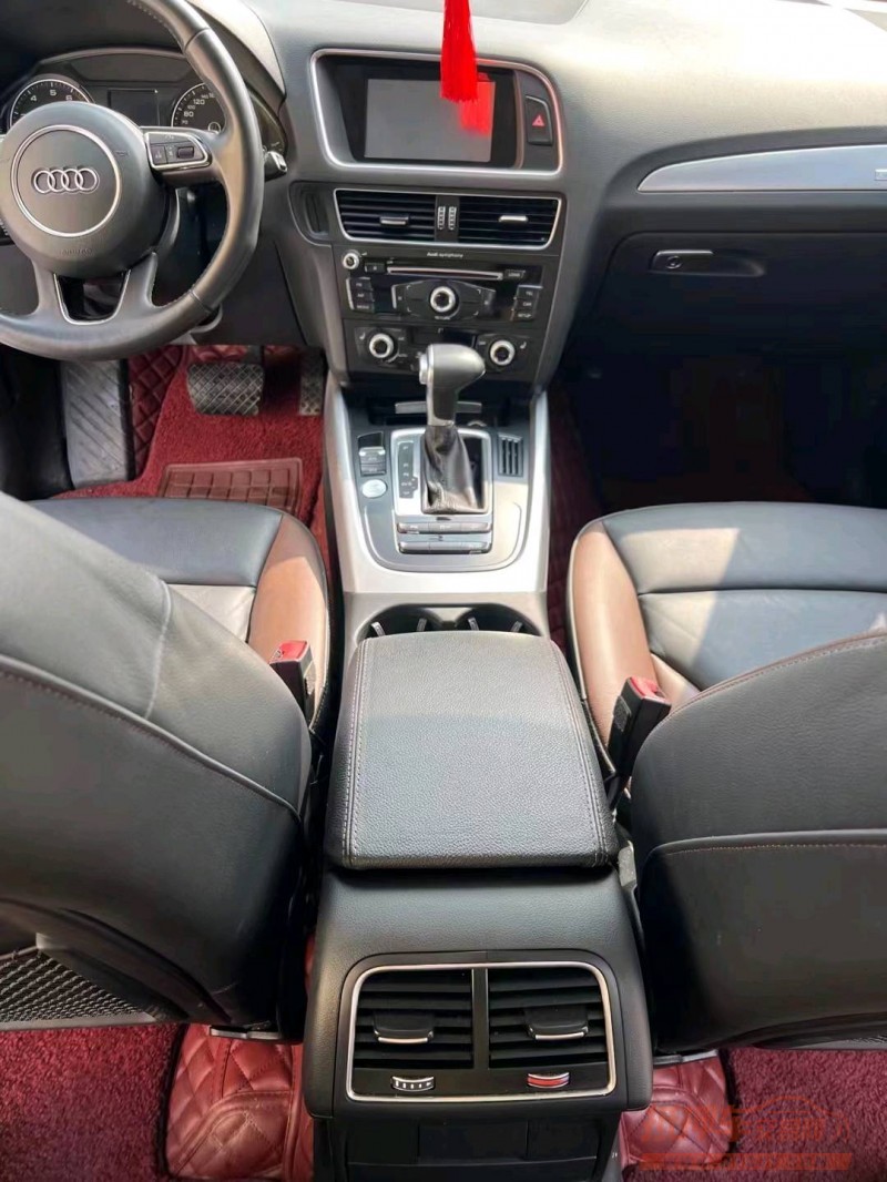 宜昌17年奥迪Q56