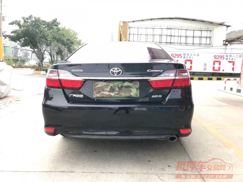 济南17年丰田凯美瑞4