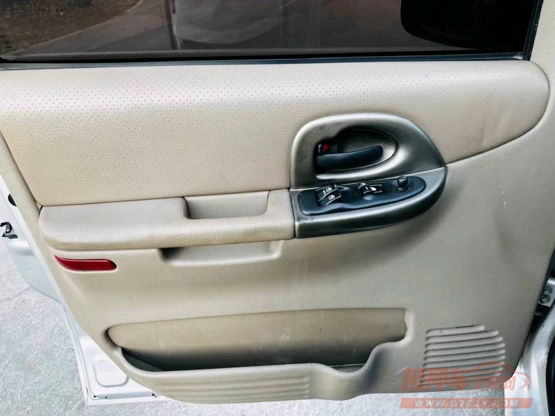 沈阳10年别克GL83