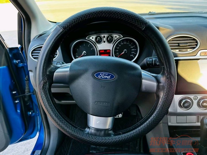 沈阳13年福特福克斯5
