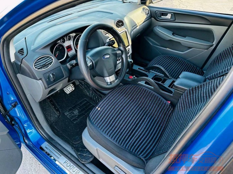 沈阳13年福特福克斯6