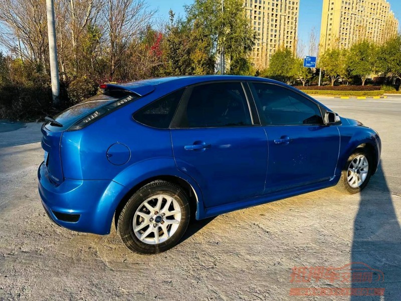 沈阳13年福特福克斯9