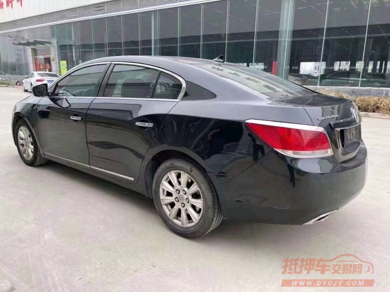 枣庄11年别克君越2