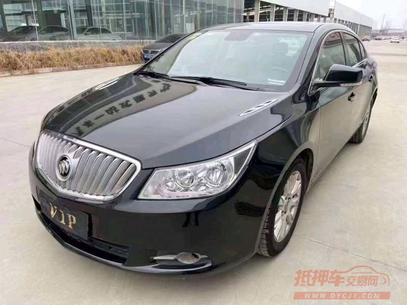 枣庄11年别克君越3