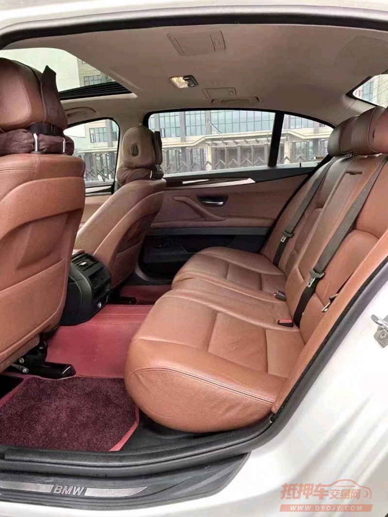 淮南16年宝马5系9