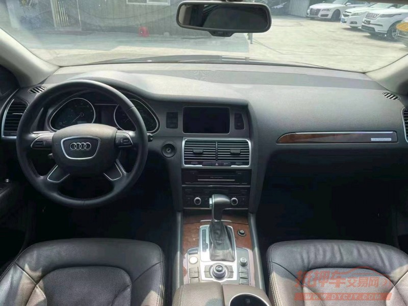 宜昌15年奥迪Q74