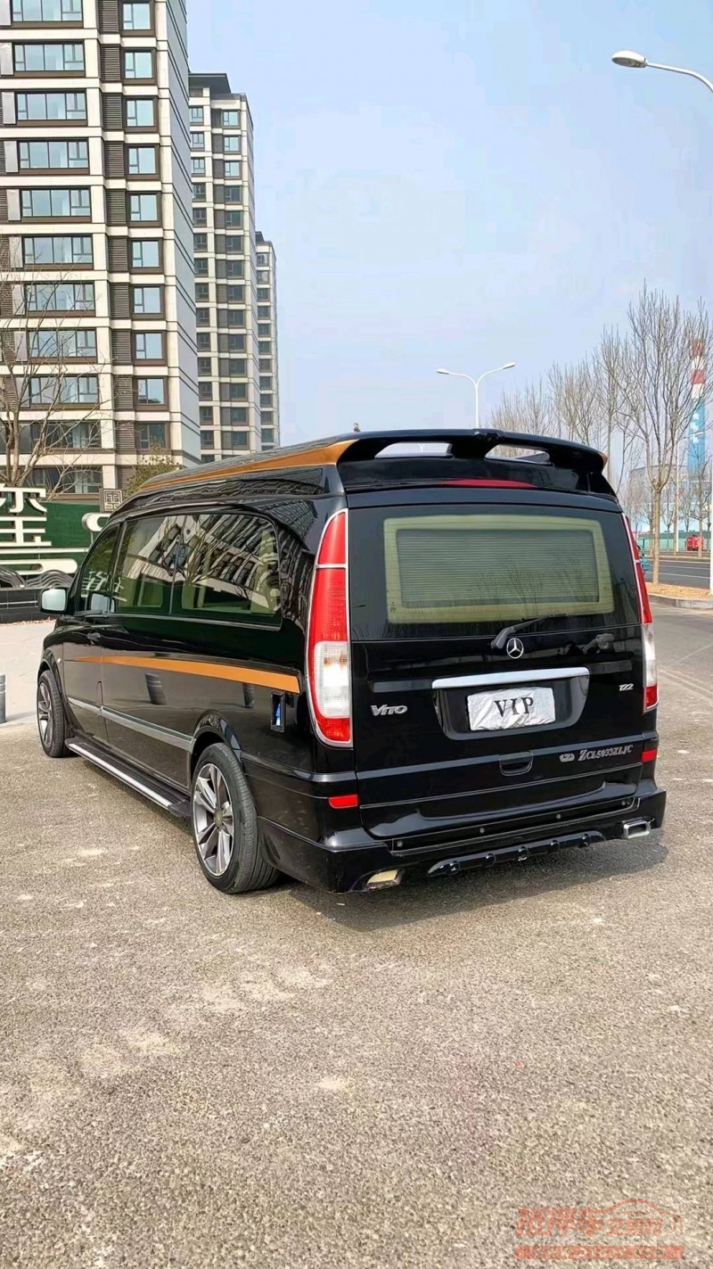 廊坊15年奔驰威霆8