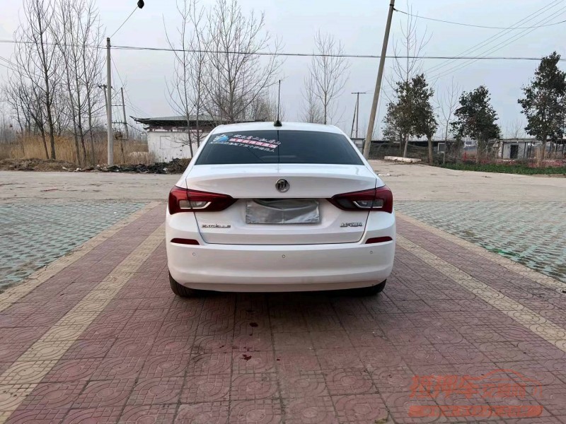 徐州18年别克凯越9