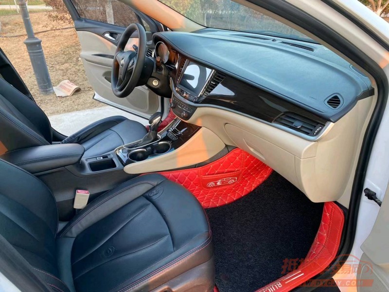 徐州18年别克威朗5