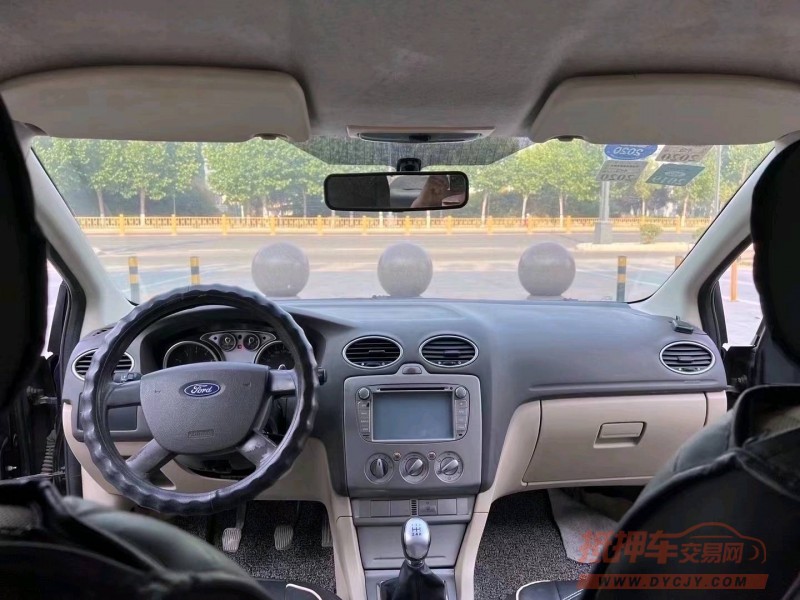枣庄09年福特福克斯6