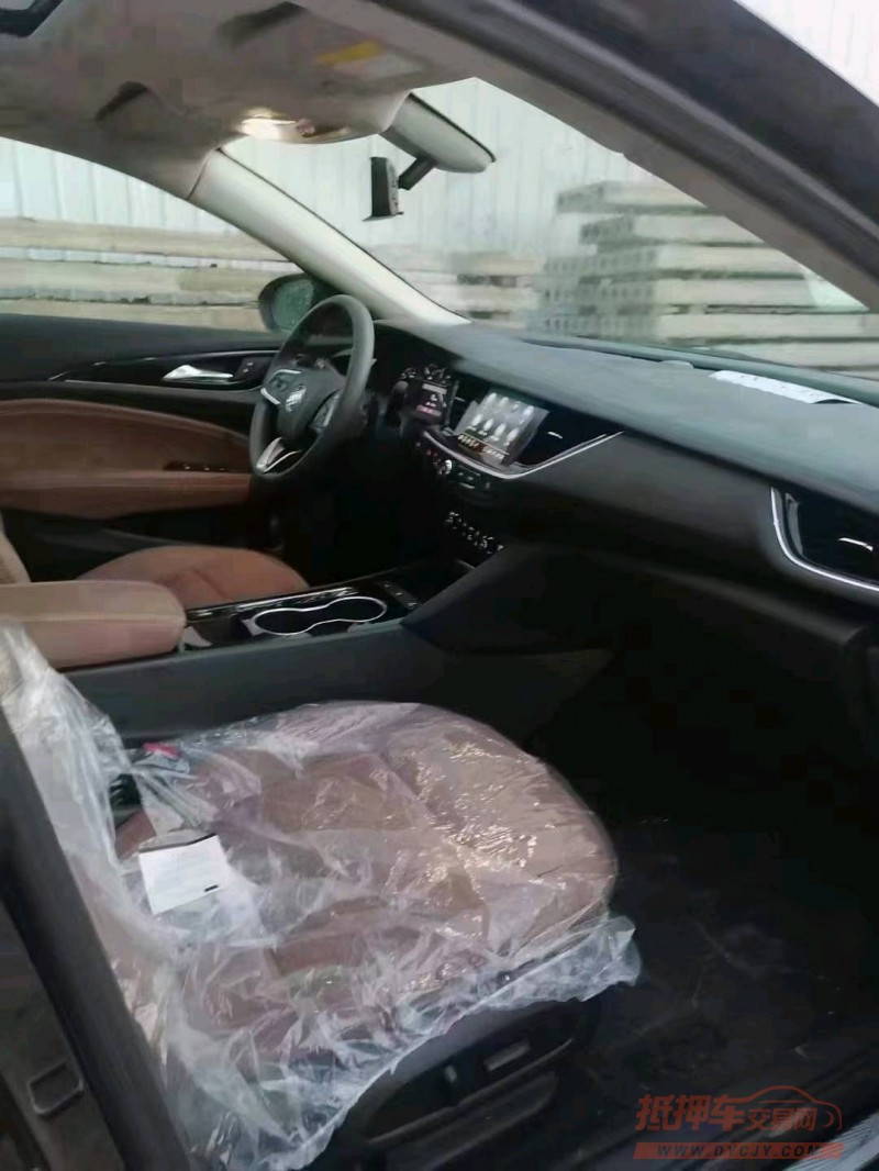 枣庄22年别克君威5