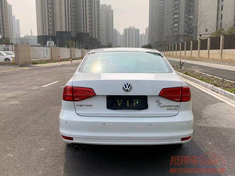 苏州17年大众速腾5