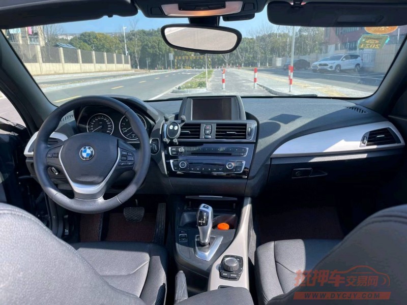 苏州15年宝马2系4