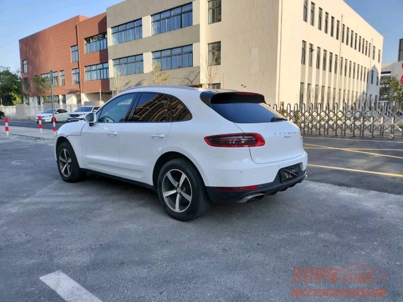 苏州15年保时捷Macan7
