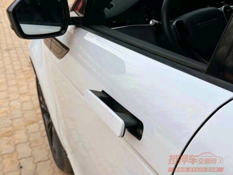 枣庄21年路虎极光8