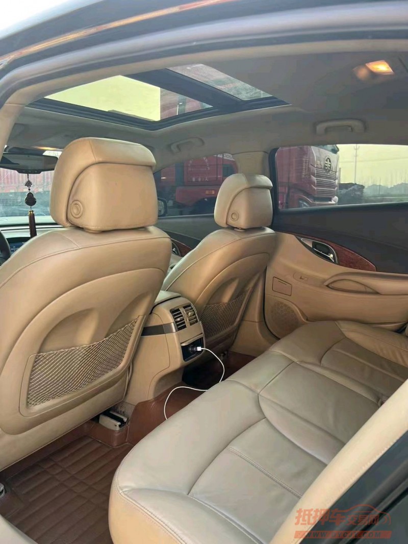 淮南13年别克君越6