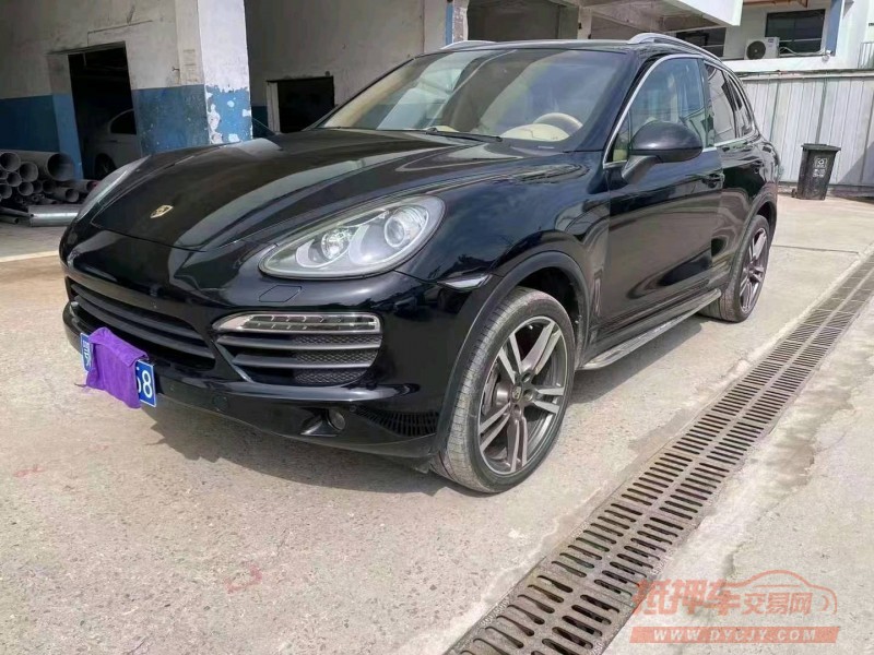 宜昌11年保时捷卡宴7