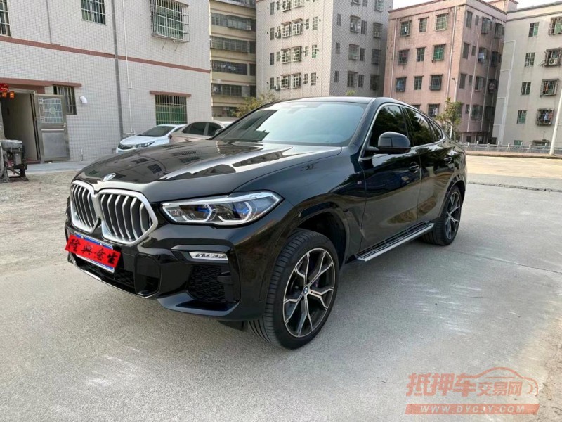 广州22年宝马X62
