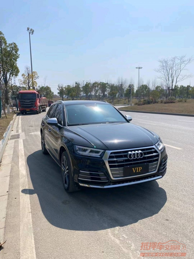 宜昌19年奥迪Q59